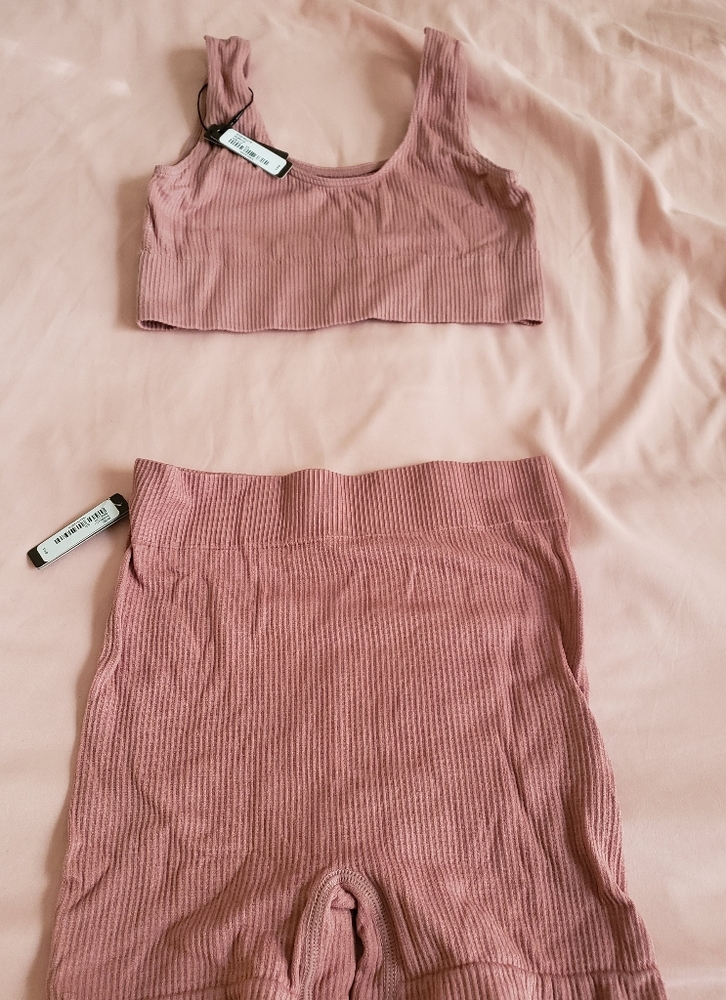 Clothing sets - Picture 2 of 4